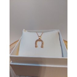Collana con ferro di cavallo in argento rosato